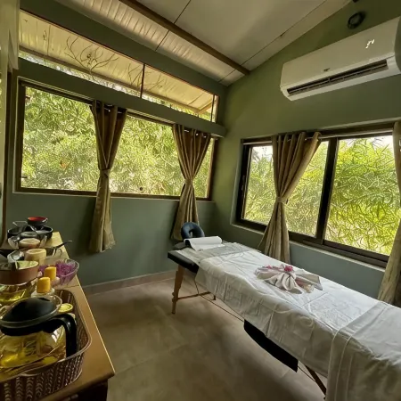 Tadoba Jungle Camp