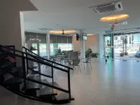Hotel Longhouse - Gym