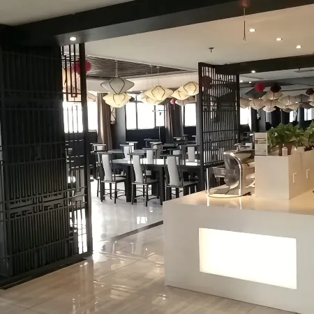Luanhu Lupin Hotel