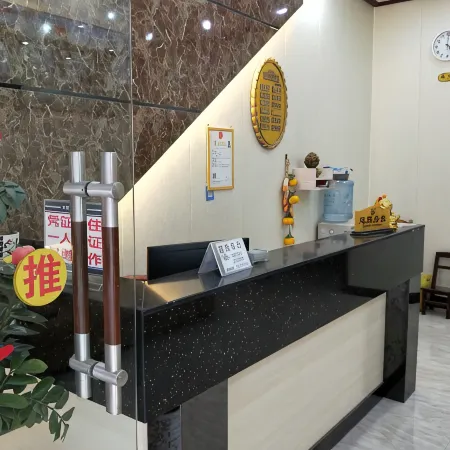Lingyun Cotton Tree Hotel