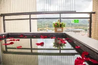 Floral Hotel·Longmen Nankunshan Yue Hot Spring Resort Hotel - suối nước nóng