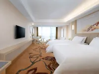 Vienna International Hotel Jinan West Railway Station East Square）