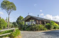 YHA Waitomo, Juno Hall Hotel di 