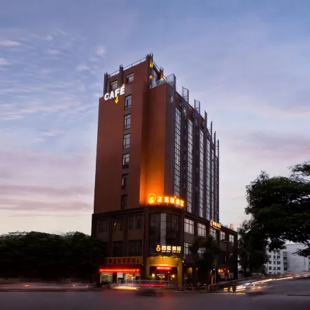 Lotus Hotel