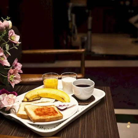 Hotel Noblesse, Yeoksam Отели рядом с достопримечательностью «Sinnonhyeon Station»