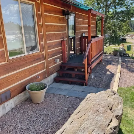 Paradise Land Cabin B