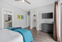 Rhythm and View - Broadway, Groups, Secure Garage - Villas