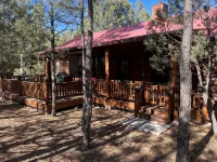 Private 3-bedroom Cabin in charming Show Low within Torreon - 3 ดาว