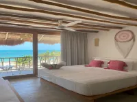 Punta Blanca | Beachfront Boutique Hotel