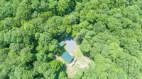 Deep Creek Cabin with Hot Tub + Fire Pit - Hytter