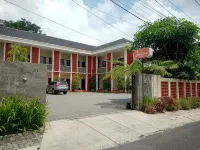 Nirvana House (Guest House Syari'ah) Hotels in Sidorejo