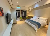 Helan Blue Whale Homestay - โรงแรมราคาถูก