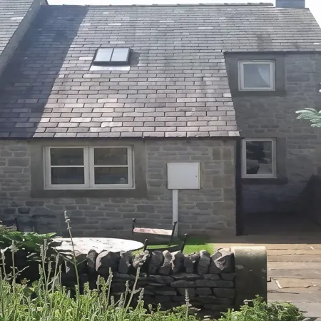 2 Bedroom Luxury Cottage close to Bakewell, in the stunning Peak District Отели в г. Бейквелл