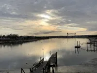 Waterfront Buzzard's Bay Home - Near Fifa World Cup 2026 瓦爾漢住宿飯店