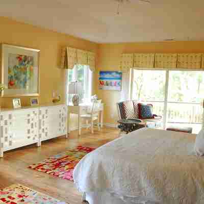 10%off wk,Private Acre Est, Heated Pool/Spa, PickleBall, Screenporch ,near beach Rooms
