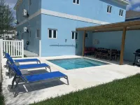 Island House Private Pool • Safe Gated Community! - สระว่ายน้ำส่วนตัว