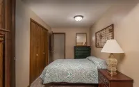Beautiful 5 bedroom home - Alexandria Lake Latoka with many new updates! - Homestays