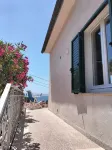 Modern Seaview Apartment with 2 Bathrooms and Beaches Just Steps Away - 3-Star
