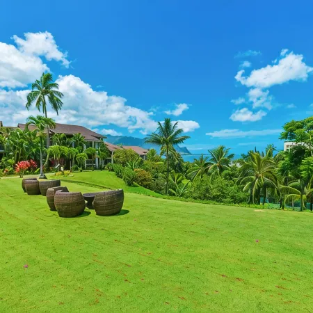 Hanalei Hideaway-Oceanfront, Mtn & Waterfall Views, Top Floor, No Stairs