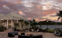 BEACHFRONT LUXURY at the Ritz! NEWLY RENOVATED - MOST DATES Available! - 4-Star