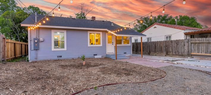 Cozy Downtown Cottage Hotels in Merced County