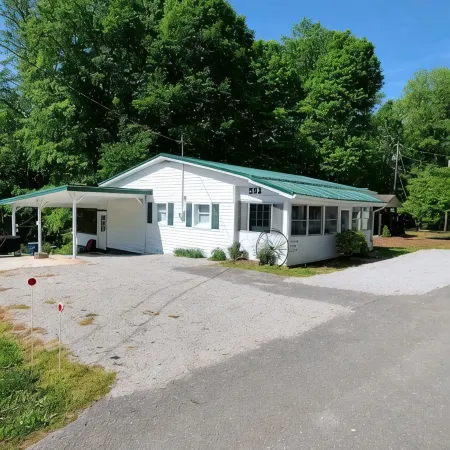 Cozy 3-Bedroom Beaver Creek Cottage