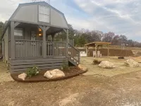 Jocassee Valley cabin- Free Park Pass