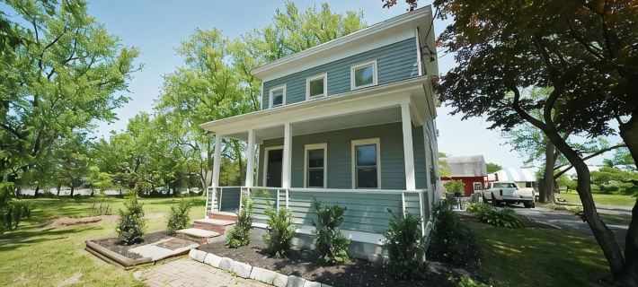 Walking Distance to Hits Hotels in Saugerties