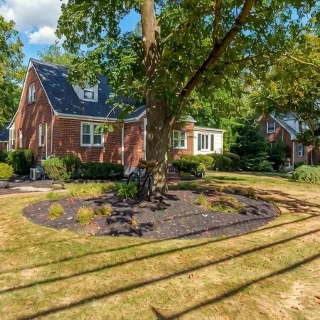 Prime Location, Private Loft Apartment. Well-Appointed for Comfort & Convenience