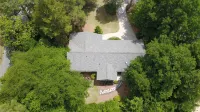 Trendy 3 Bedroom 2 Bathroom In Historic Village - Walk To Everything - 4-Star