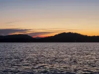 Oh Deer • Waterfront Cabin, private dock, Sleeps 8