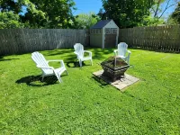 Come visit The Sunflower House! 4 bedrooms 2 baths in Ashtabula Harbor with WIFI Ξενοδοχεία στην πόλη Ashtabula