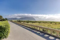 Sand & Sea Apartments