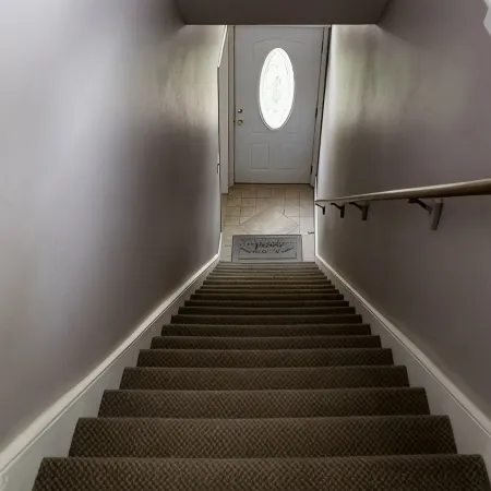 2nd floor loft near the lake!
