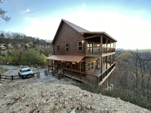 View, Views, Views! Watch Dollywood fireworks from your own balcony! - شاليه