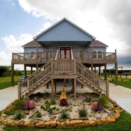 5Br Waterfront Paradise I Fish, Relax & Unwind