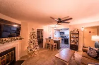 SilverCreek-2 Bedroom, 2 Bath Condo on the slopes w/ night skiing!
