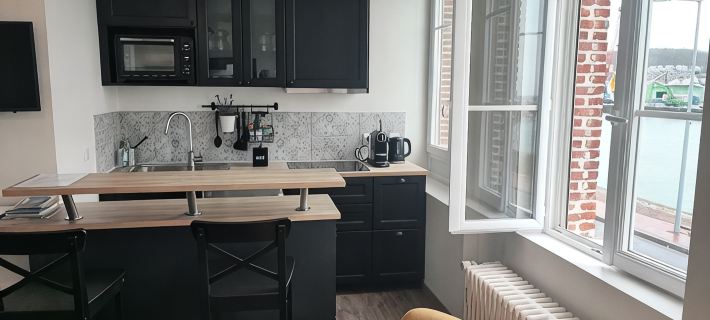 Elegant Studio, facing marina and harbour Hotele w: Fecamp