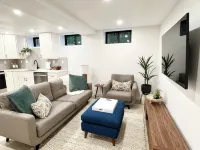 Newly Renovated, AC, Walkable, Central Downtown Bothell