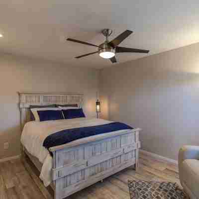 Escape to Cambria, Just Moments Away from Moonstone Beach Park Rooms