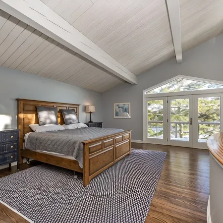 Morningside. Waterfront, Newly Renovated, Dock and Float, Pet Friendly!