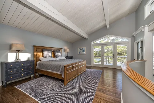 Morningside. Waterfront, Newly Renovated, Dock and Float, Pet Friendly!