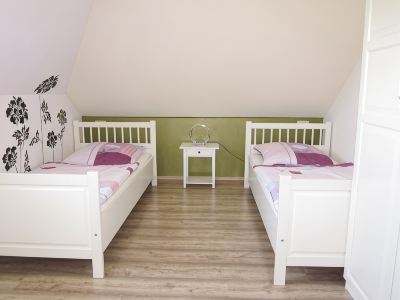 State-of-The-Art New, Large Apartment, up to 6 People, Family-Friendly,