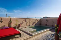Maison Do - Rooftop Pools