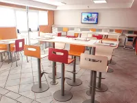 肯尼迪會展公園飯店 - 早餐