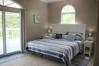 Desert Rose Villa, with Fabulous Coral Harbor views - balcony