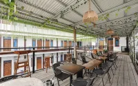Urbanview Hotel Syariah @ Waskita Residence Telanaipura - 2 Yıldız
