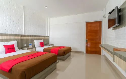 RedDoorz Plus @ Vantas Hotel Parbaba