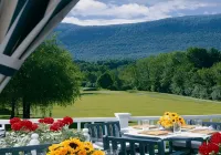 The Equinox Golf Resort & Spa - con vistas a la montaña