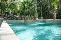 Hotel Buenavista Bacalar Jungle Experience - Pools